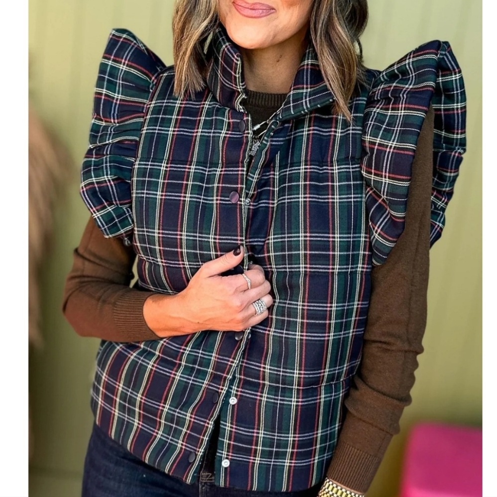 Entro ruffle vest
